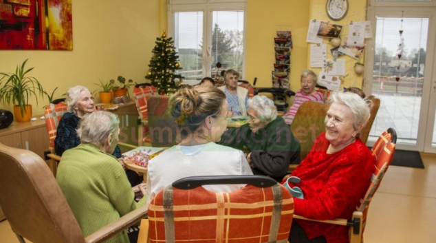 Hejtmanství chce seniorům pomoci, jak se ubránit „šmejdům“