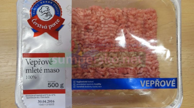 Salmonelu zjistila inspekce v mletém vepřovém mase v Lidlu