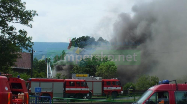 V Bělé pod Pradědem hořel rodinný dům