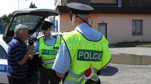 Před koncem prázdnin se policie se zaměří na agresivní řidiče a nerespektování dopravního značení 