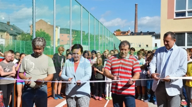 Novým hřištěm se může chlubit šumperská ZŠ Dr. E. Beneše