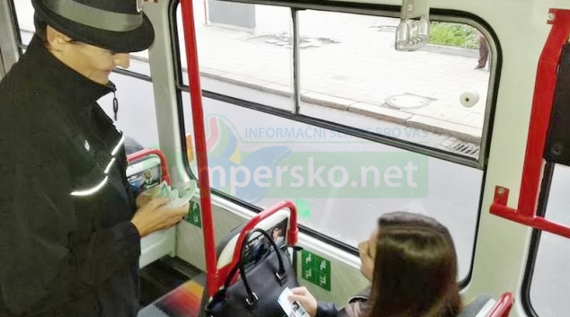 Pozor na kapsáře v olomouckých tramvajích