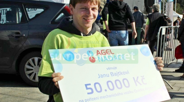 Tělesně postižený sportovec z Mohelnice získal nový mechanický vozík