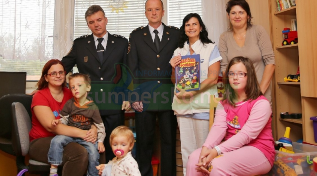 Také v Olomouckém kraji začali hasiči dětem předčítat vlastní pohádky