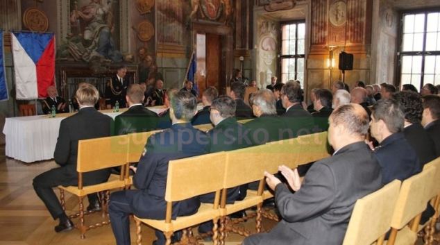 Hasičský záchranný sbor předá plakety a služební medaile