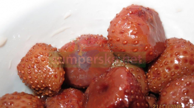 Pozor na plesnivé jahodové kompoty