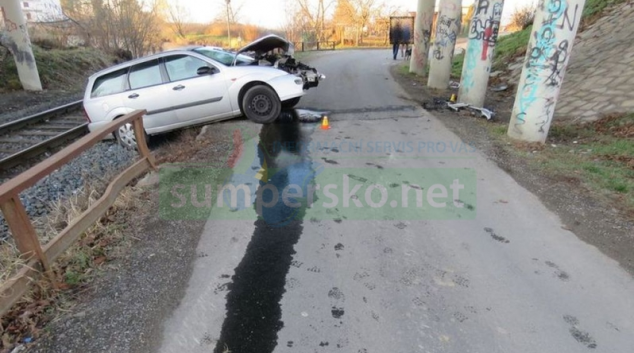 Opilý řidič ve Šternberku odešel po nehodě do hospody dál popíjet