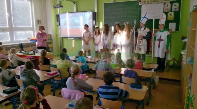 FOTO: Na šumperskou „Pětku“  přišel sv. Mikuláš