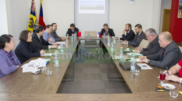 Olomoucký kraj navštívila delegace z partnerského regionu Fujian