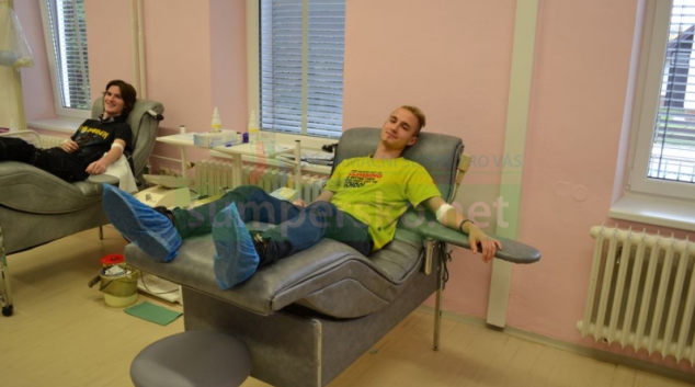 Šumperští středoškoláci hromadně darovali krev