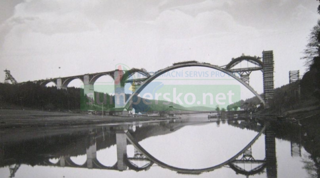 Historie stavby mostu v Podolsku