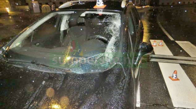 Muže a ženu srazil řidič na přechodu v Šumperku