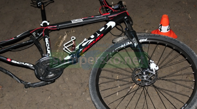 Policie hledá řidiče, který srazil cyklistu a ujel