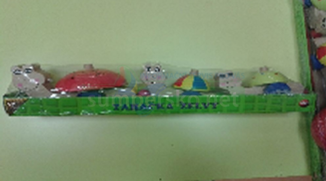 Dřevěná tahací želva je nebezpečná pro děti