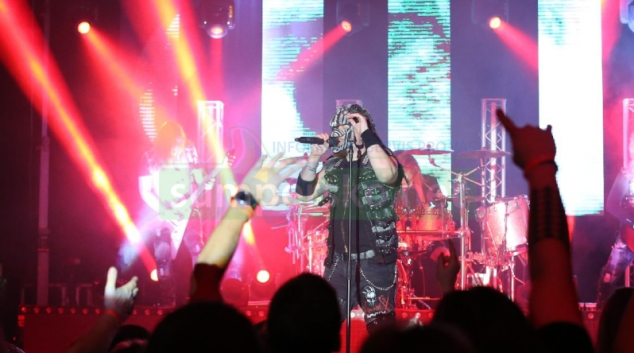 FOTO: Velkolepá show kapely Dymytry v Šumperku