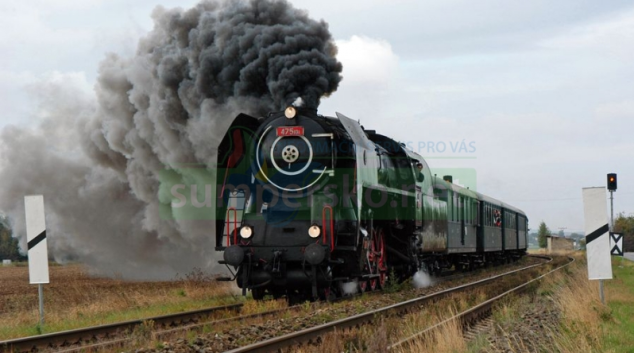 Sedmdesátiletá „Šlechtična“ v čele historického vlaku do Jeseníku