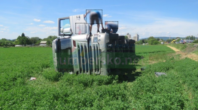 Cizinec s kamionem jel příliš rychle