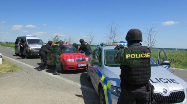 Ozbrojenci přepadli banku v Polsku