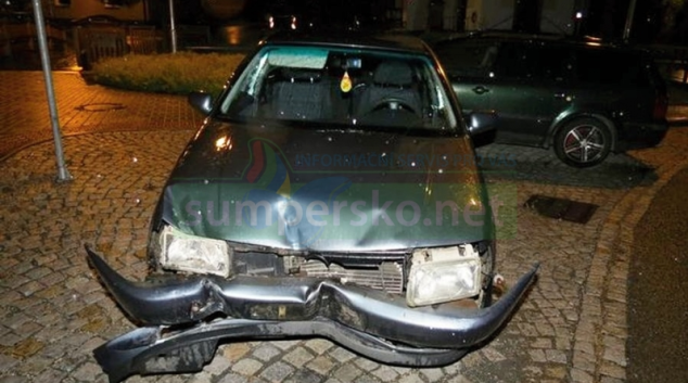 Mladá řidička v Libině nezvládla jízdu na mokré vozovce