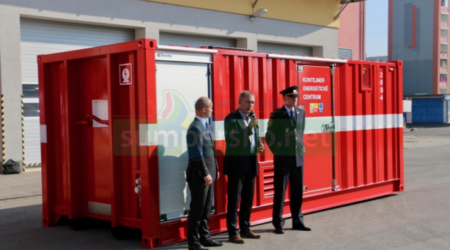 Hasiči v kraji získali nové kontejnerové energo centrum
