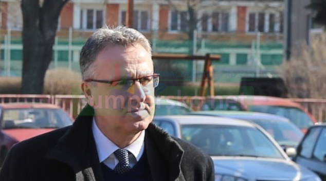 Pronajme se Zimní stadion v Šumperku jako celek?