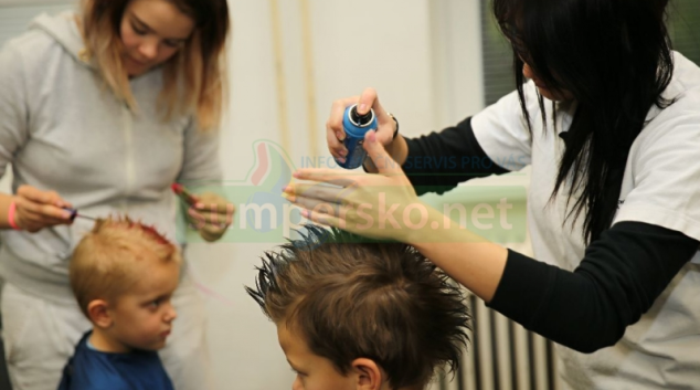 Šumperští učni předškolákům „názorně“ představují řemesla