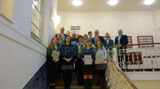 Vídeňská lékařka Elisabeth Dostal pokračuje v tradici zesnulého manžela