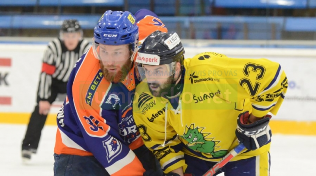 HOKEJ: Šumperk vs Hodonín 6:2