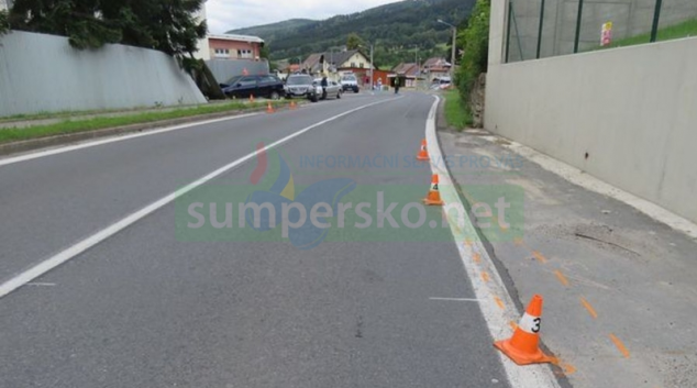 Devatenáctiletá řidička na Jesenicku předjížděla „na plné čáře“