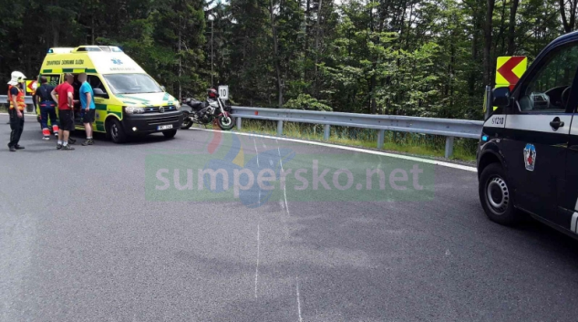 V serpentinách mezi Kouty nad Desnou a Červenohorským sedlem bourali motorkáři