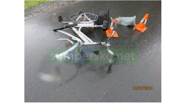 Seniorka jedoucí na elektrokole nepřežila střet s vozidlem