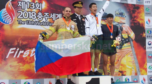 Pět medailí přivezli olomoučtí hasiči ze světových her v Jižní Koreji