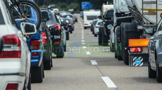 Změny v povinné výbavě, lékárničkách i úlevy motorkářům