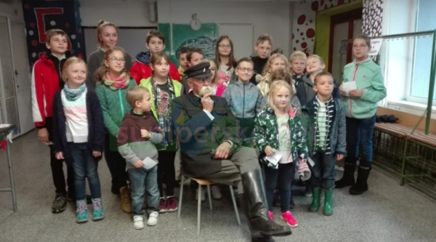 Šumperští školáci se zapojili do projektu „Staleté kořeny“