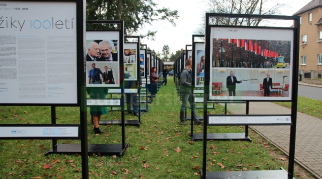 Výstava fotografií „OKAMŽIKY STOLETÍ“ v Šumperku
