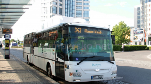 Hejtmanství zajistí provoz dálkových autobusů, které propojují Hanou s Jesenickem