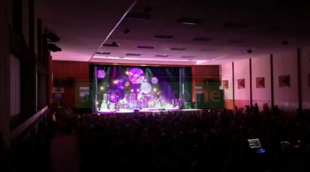 Kulturní zážitek jako vánoční dárek