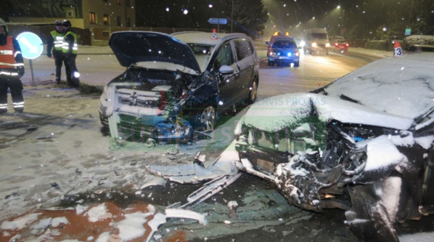 Řidič v Mohelnici nedal v křižovatce přednost