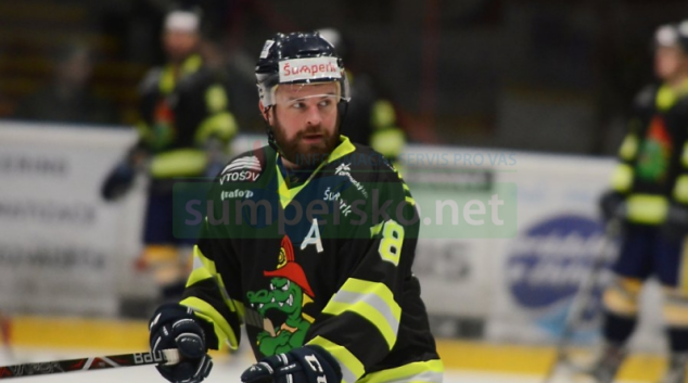 „Když se trenér naštve, trhá telefonní seznam," říká obránce Tomáš Sedlák