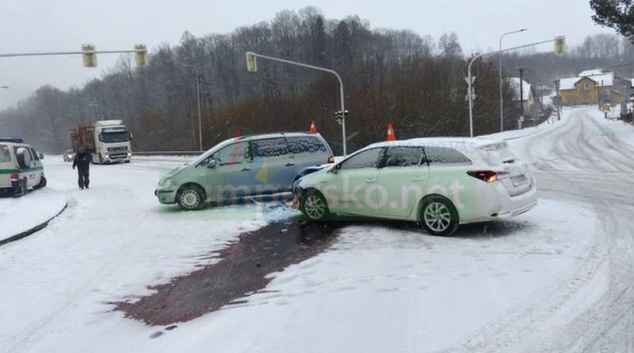 Rychlost a přejetí do protisměru stojí na počátku dopravních kolizí na Jesenicku