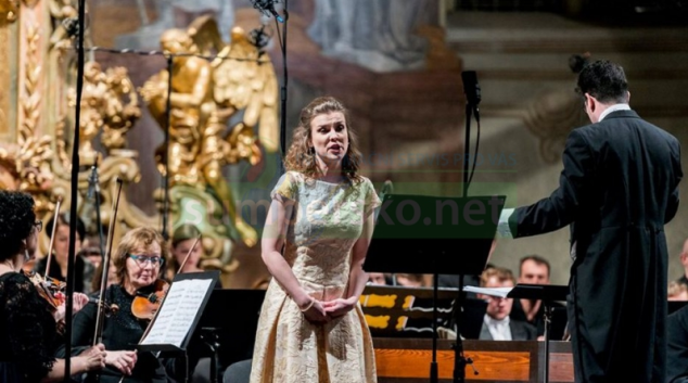 Bravo uvede mladou sopranistku