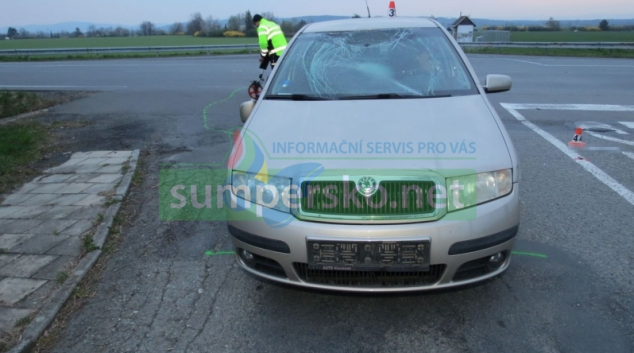 Řidička u Palonína přehlédla cyklistu