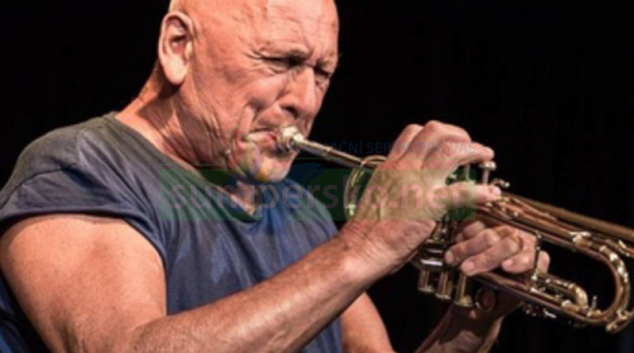 V Retru zahraje fenomenální Deczi