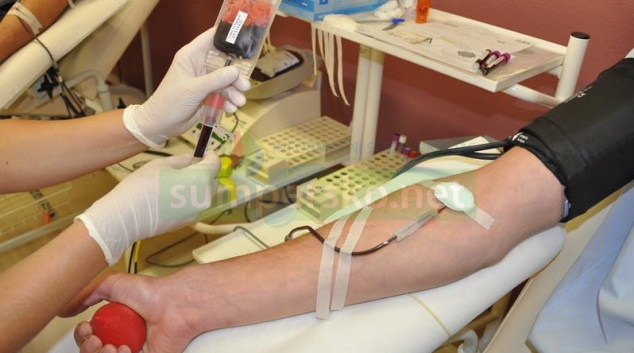 Šumperští celníci darovali krev i krevní plazmu
