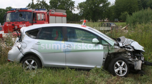 Dopravní nehoda na Šumpersku se škodou přesahující jeden a půl milionu korun