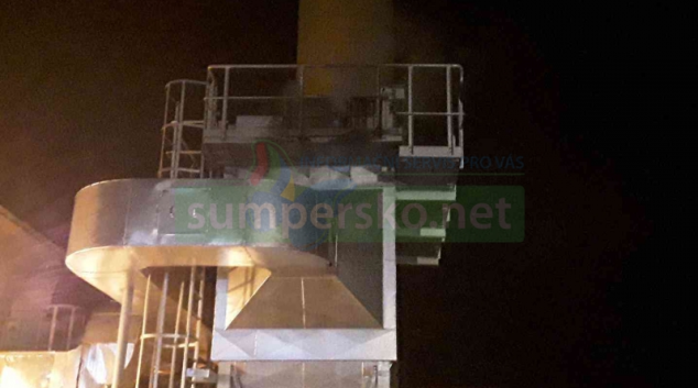 Hasiči rychlým zásahem na Jesenicku uchránili milionové hodnoty