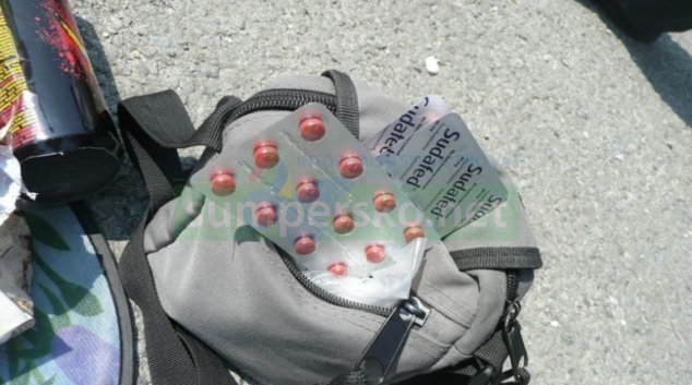 Celníci na Jesenicku odhalili muže převážejícího léky s pseudoefedrinem