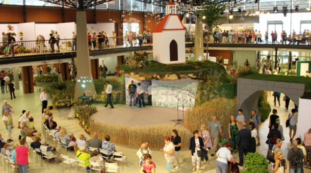 Kdo chce zažít, jak kvete a voní Olomouc…