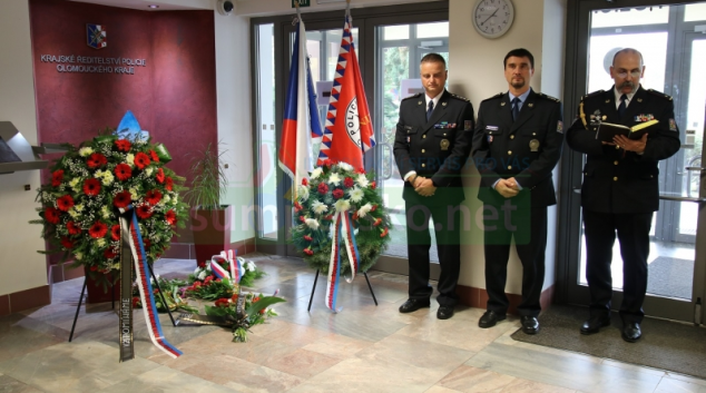 Policisté a veřejnost uctili památku zesnulých policistů Olomouckého kraje