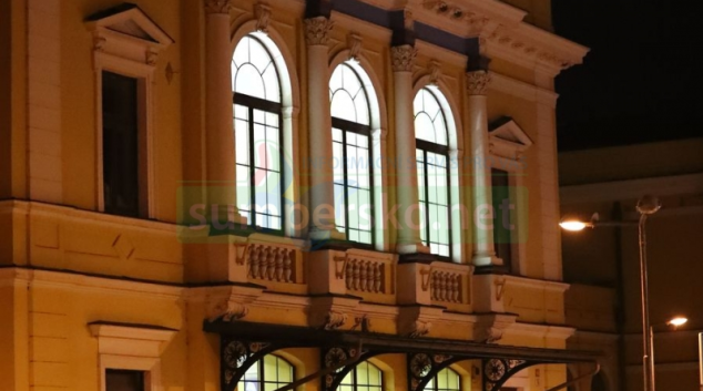 Anonym oznámil uložení bomby na nádraží v Šumperku